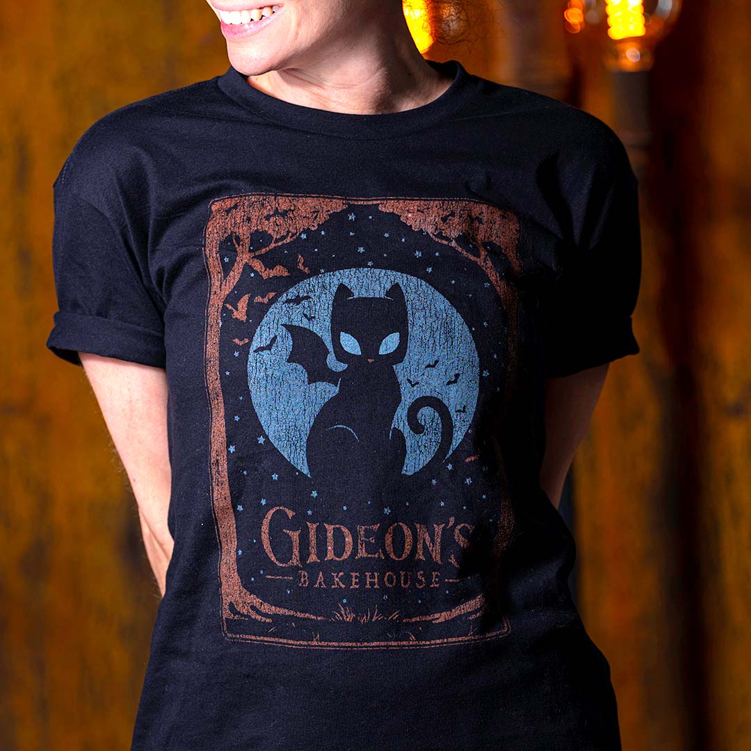 New Black Cat Unisex T-Shirt